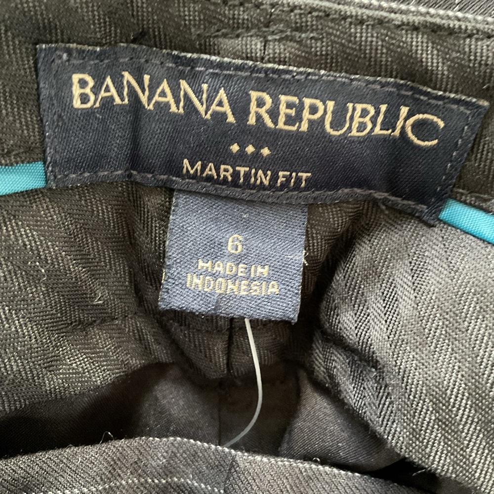 Banana Republic Martin Fit Women’s Size 6 Black Pinstripe Dress Pants NWT - Picture 5 of 9